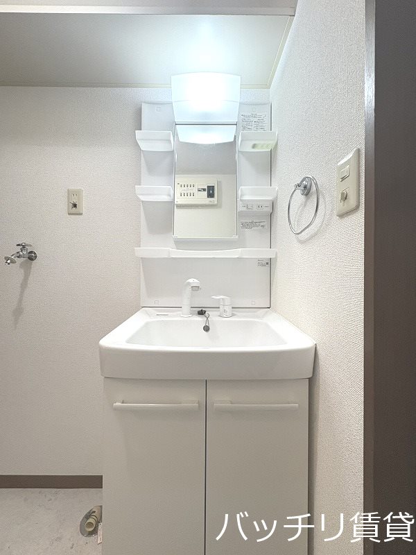洗面設備　別号室の画像。現況優先