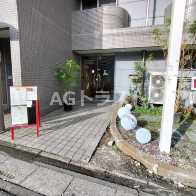 飲食店　黒ぶたdining CRECIENTE(ダイニング クレシエ（飲食店）まで604m