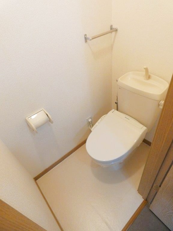 トイレ　図面と現状に相違がある場合には現状を優先