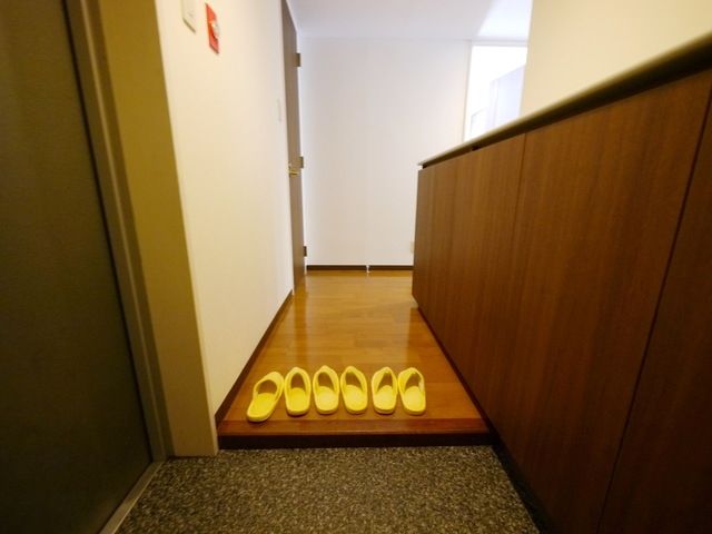 プロスペクト浦和常盤の玄関写真