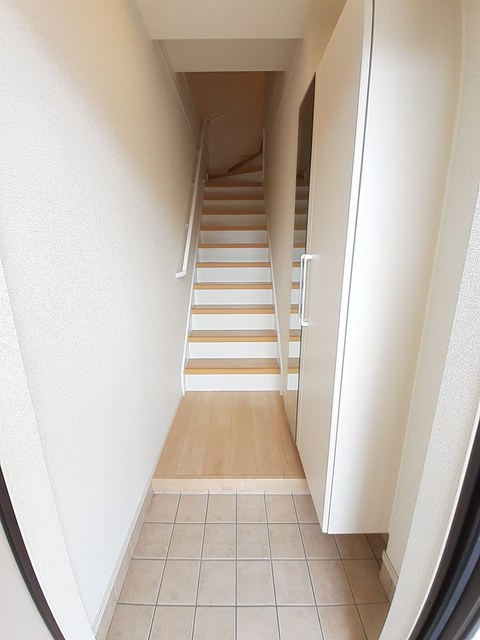 玄関　玄関