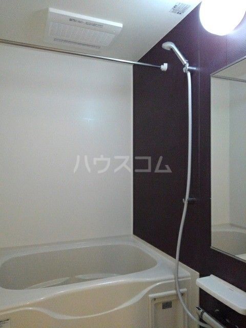 プラティークの風呂写真