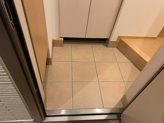 玄関　玄関