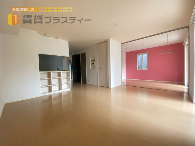 居室・リビング　１５帖越えの広々としたリビングです。