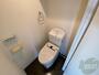 トイレ　こちらはトイレです。清潔感があり、安心して使用できます。