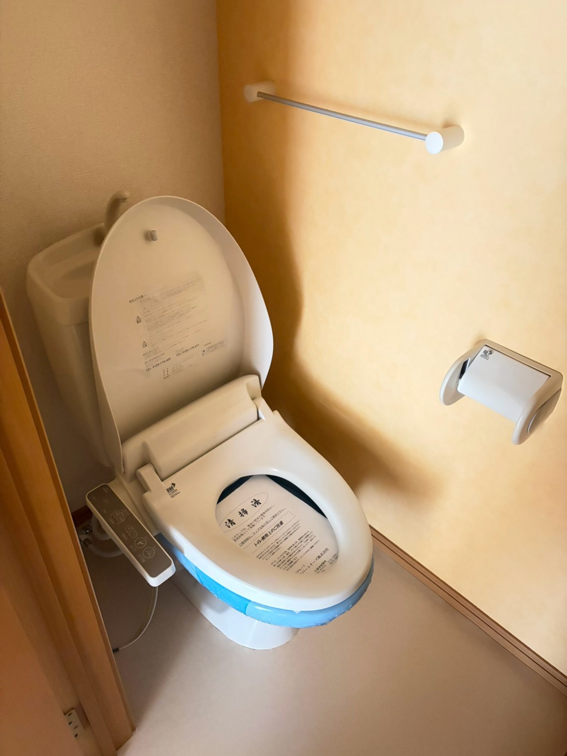 ウランタン弐番館のトイレ写真