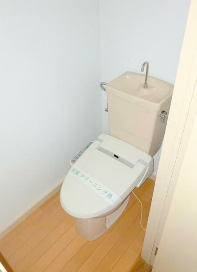 ドミール代々木のトイレ写真