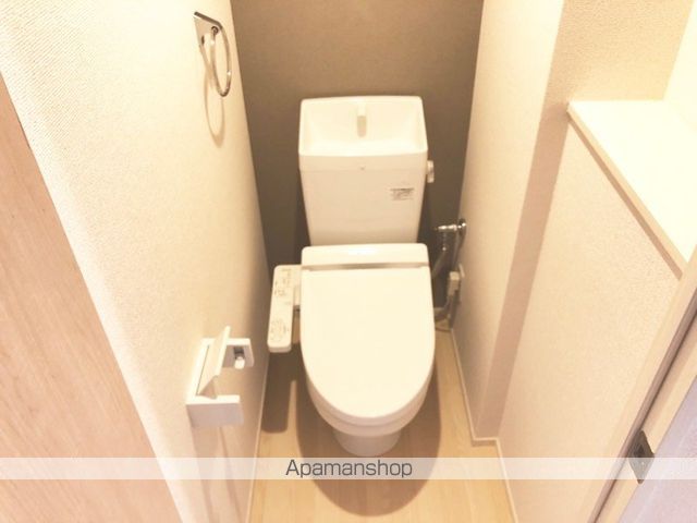 西武新宿線 上井草駅 徒歩12分 2階建 築9年のトイレ写真