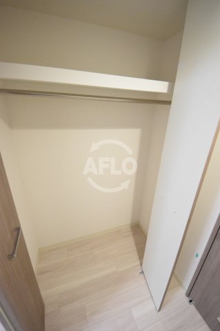 収納　プレサンス堺筋本町センティス　クローゼット