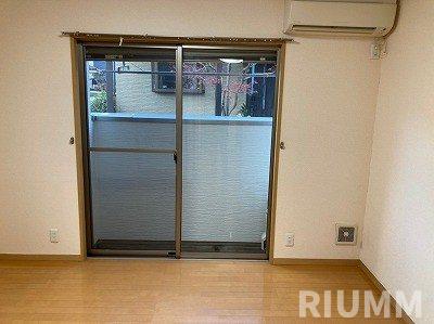 西武新宿線 中井駅 徒歩8分 2階建 築22年の居間写真