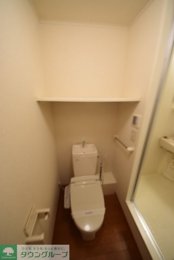 レオパレス雷塚のトイレ写真