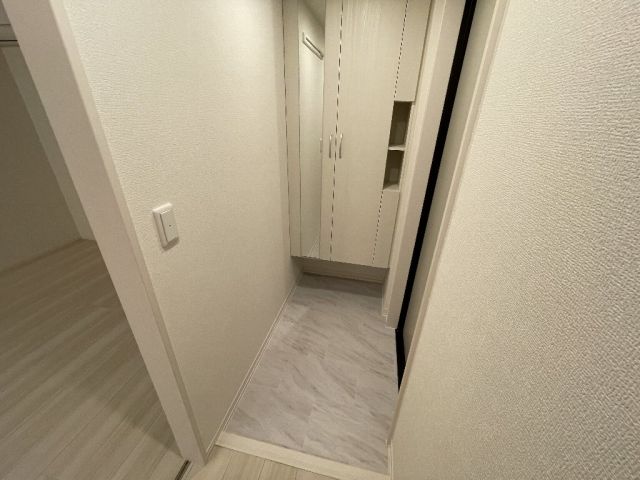 エクセリア西小岩の玄関写真