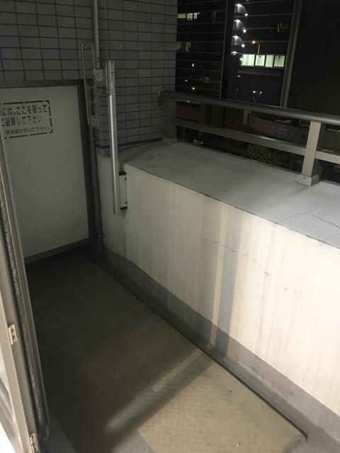 都営新宿線 曙橋駅 徒歩4分 14階建 築25年の内装写真
