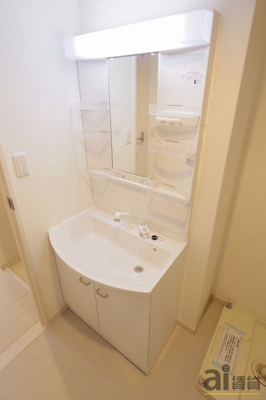 洗面設備　同仕様写真
