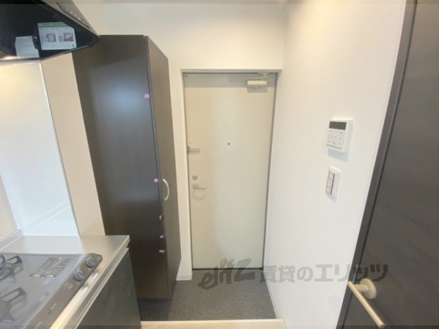 ジーメゾン新大宮の玄関写真