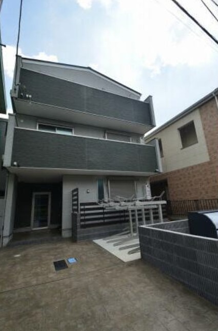 建物外観　※他の号室写真になります。