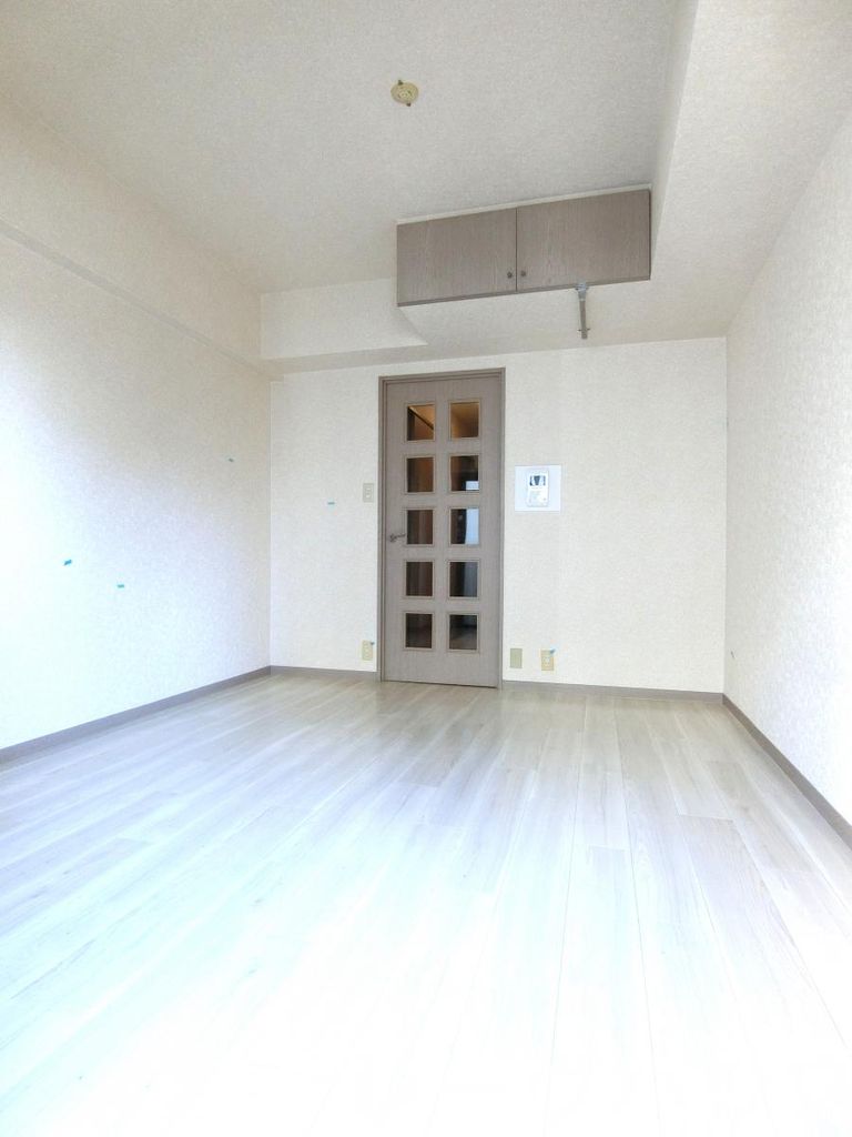 地下鉄空港線 唐人町駅 徒歩7分 8階建 築36年の居間写真