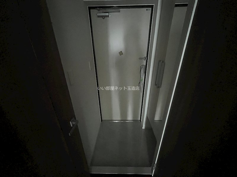 リアライズ今里南の玄関写真