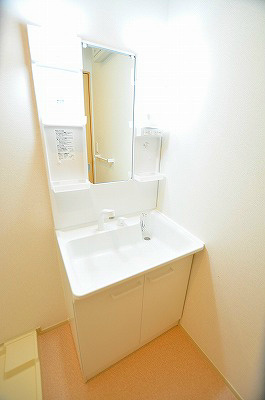 洗面設備　洗面脱衣所/シャワー付き洗面台