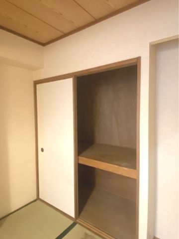 ティックハウスの内装写真