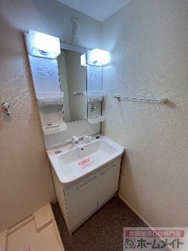 洗面設備　洗髪洗面化粧台