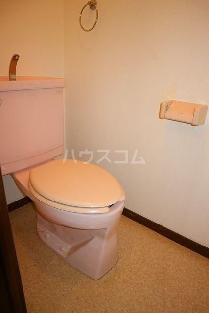 ＪＲ京浜東北線 蕨駅 徒歩37分 3階建 築32年のトイレ写真