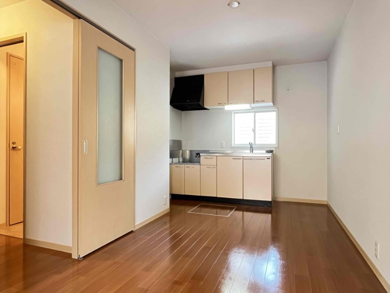 ル・ソレイユBの居間写真
