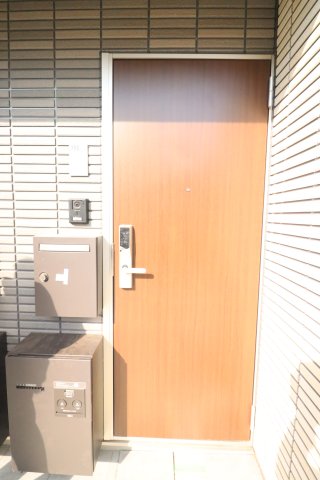ルミエールあざみ野の玄関写真