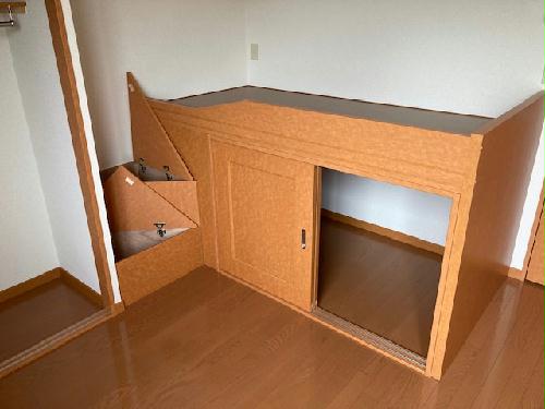 レオパレスコンフォート山手Aの内装写真