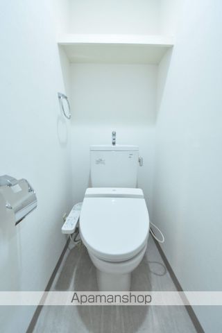相鉄本線 西横浜駅 徒歩5分 6階建 築19年のトイレ写真