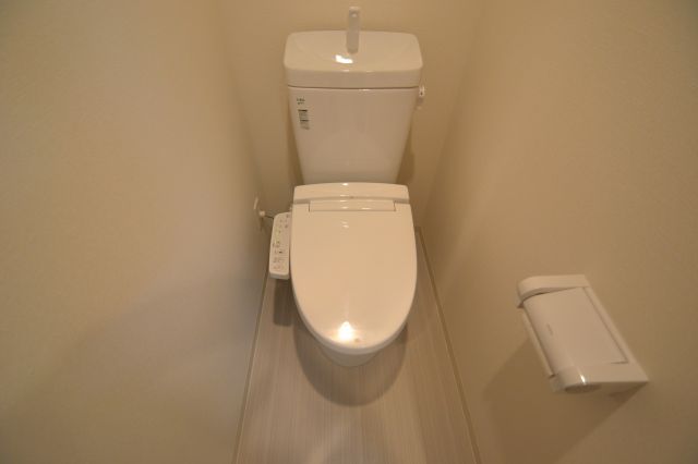プレサンス神戸元町のトイレ写真