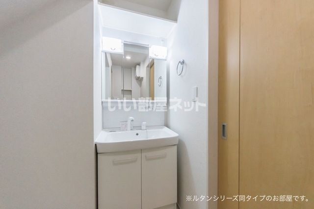 サンフラワー砂口の内装写真