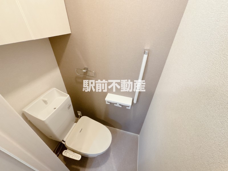 ＪＲ鹿児島本線 荒尾駅 徒歩31分 2階建 築3年のトイレ写真