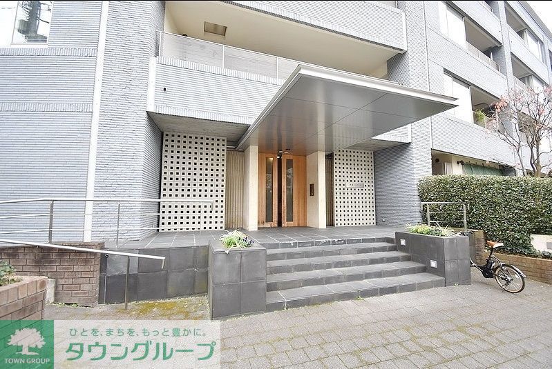 エントランス　お問合せは(株)タウンハウジングレジデンス事業部【03-…