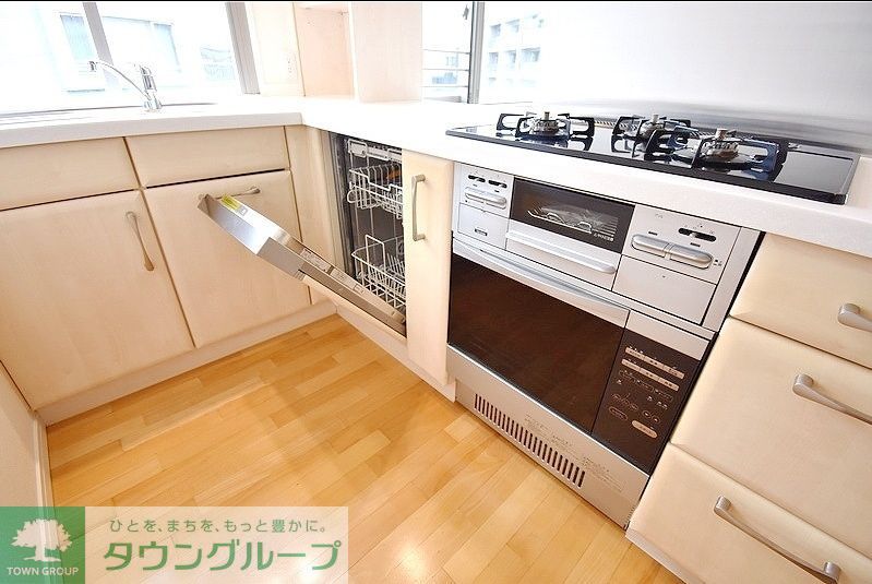 キッチン　お問合せは(株)タウンハウジングレジデンス事業部【03-…