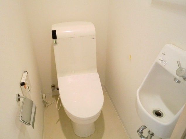 小田急線 祖師ケ谷大蔵駅 徒歩10分 10階建 築19年のトイレ写真