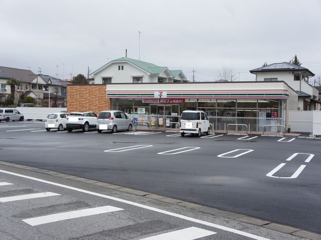 コンビニ　セブンイレブン緑町店（コンビニ）まで488m