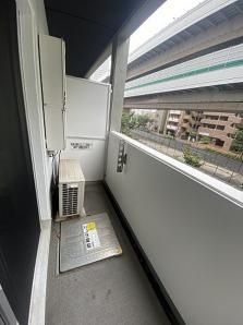 バルコニー　（別タイプ参考写真）スパシエ　アルテシモ　ベッタ　北区滝野川