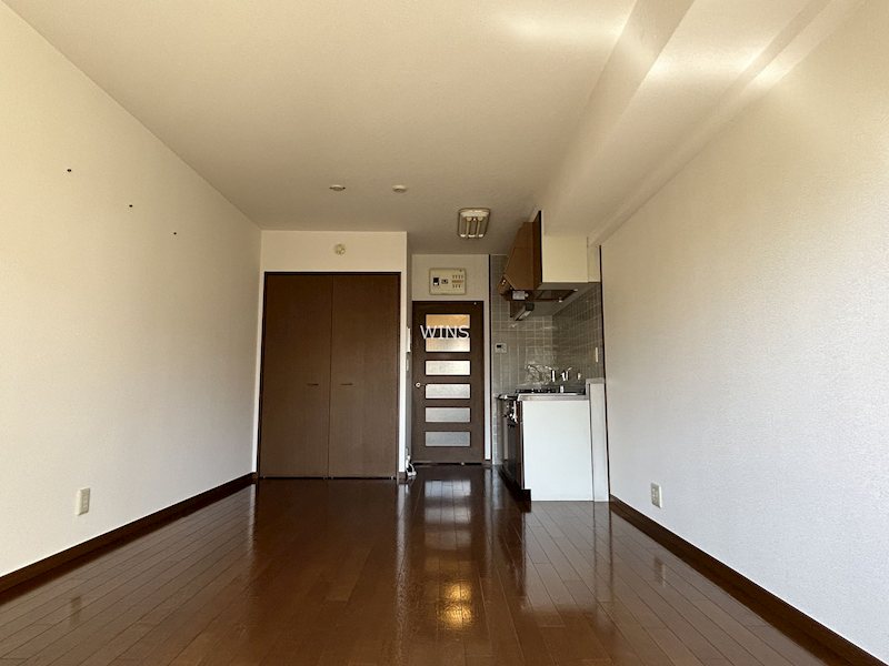 ＪＲ鹿児島本線 吉塚駅 徒歩3分 6階建 築32年の居間写真