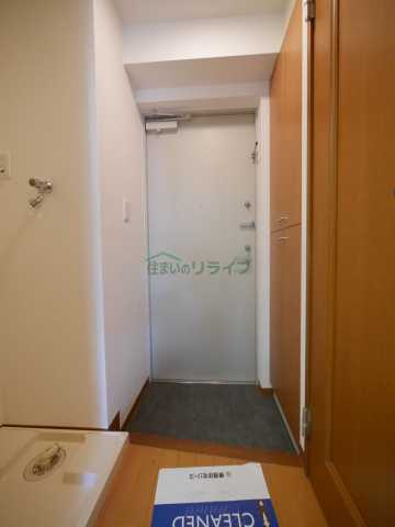 ラクラス荻窪の玄関写真