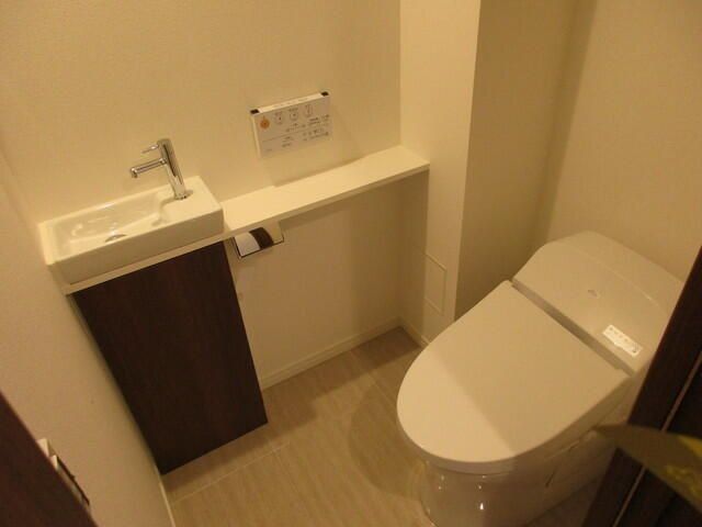 グランドメゾン四谷のトイレ写真