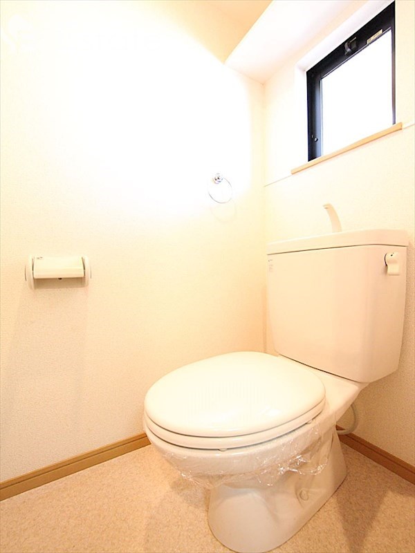 ドゥマンベルIIのトイレ写真
