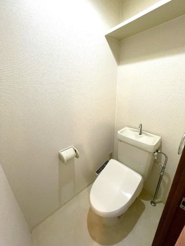 ロジェ千種のトイレ写真