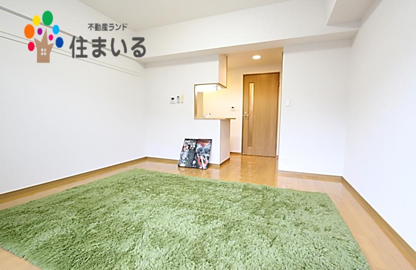 地下鉄桜通線 徳重駅 徒歩12分 3階建 築19年の居間写真