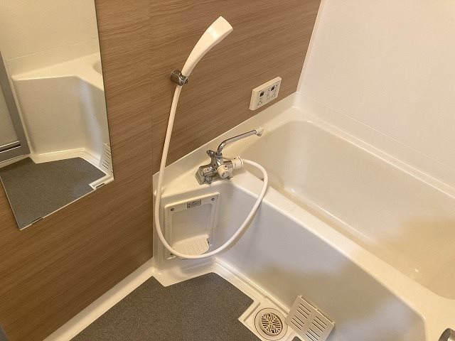 リンピアコーポウエストの風呂写真