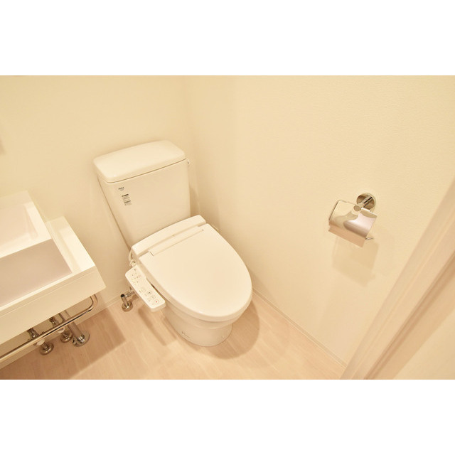 トイレ　コンパクトで使いやすいトイレです