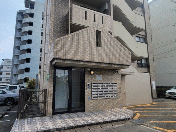 エントランス　オートロック