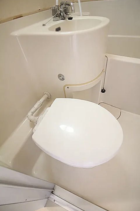 新宿ダイカンプラザA館のトイレ写真