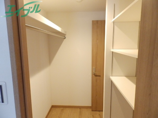 収納　別部屋参考写真