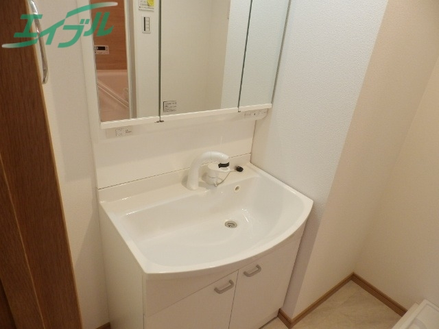 洗面設備　別部屋参考写真